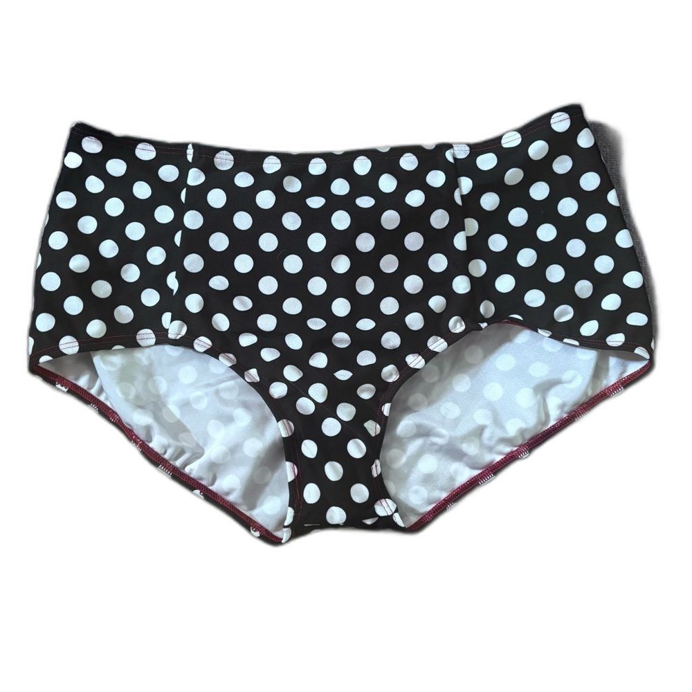 Lolita Girl Retro Pin-Up Bikini – Black White Polka Dot 2-Piece Swimsuit​ - Picture 4 of 9